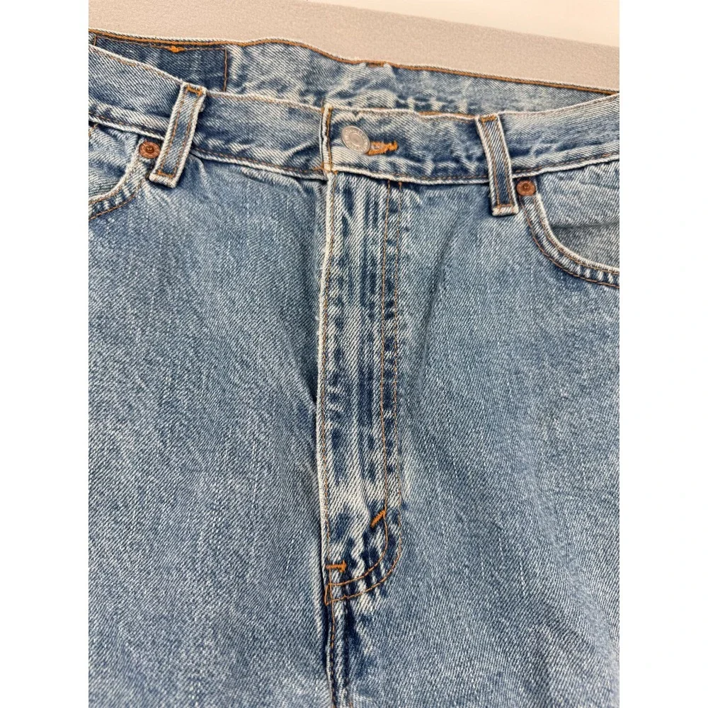 Vintage Levis 505 Regular Fit Jeans Mens 36x30 Light Wash Blue Denim Workwear